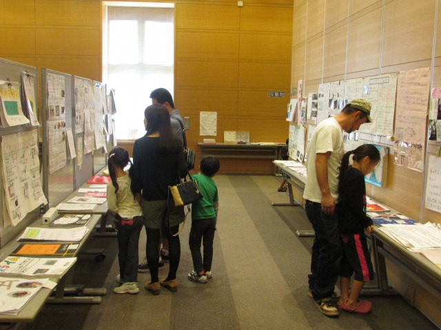 10/4～13 長崎市小･中学校科学教育展のサムネイル
